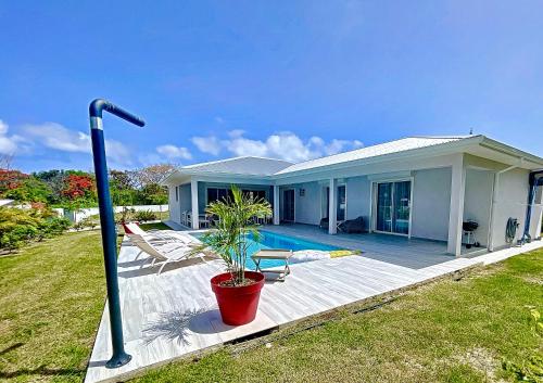 Villa Pink avec piscine privée 3 chambres proche plages et marina Saint François — 4-Star Luxury Hotel in Saint-Francois, Guadeloupe