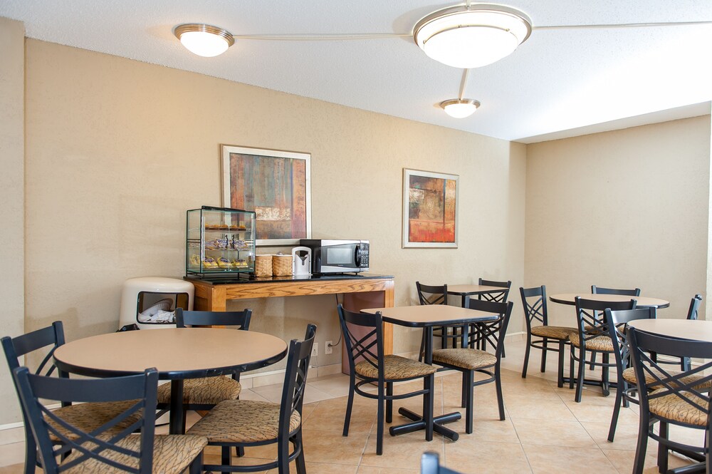 The Inn at Baptist Health - photo 15