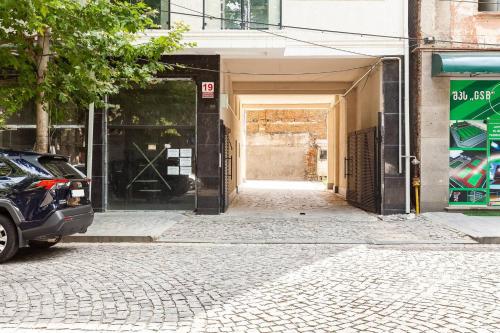 Veli group Apartment near White Bridge