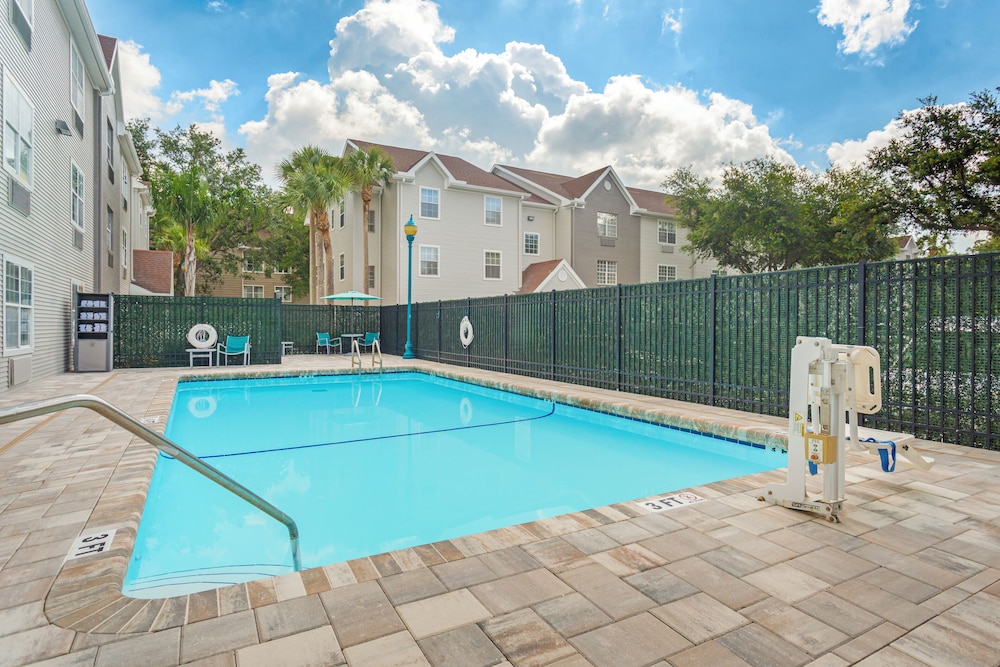 MainStay Suites Tampa Moffitt USF - photo 14