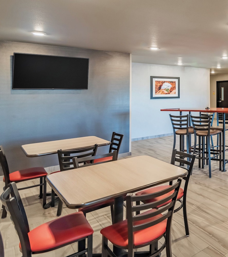 My Place Hotel Phoenix West Avondale AZ - photo 4