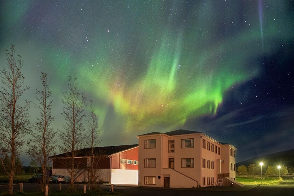 Ljosafoss Lake Guest House