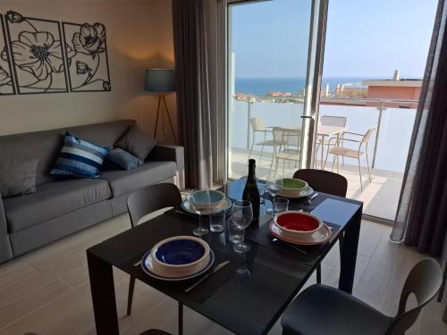 New Apartment with seaview terrace 5 — 4-Star Luxury Hotel in Pietra Ligure, Italy