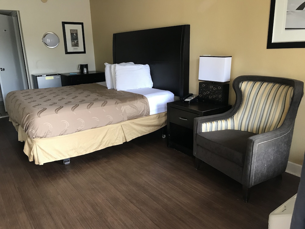 Hotel Bel Air Orlando near Florida Mall - photo 20
