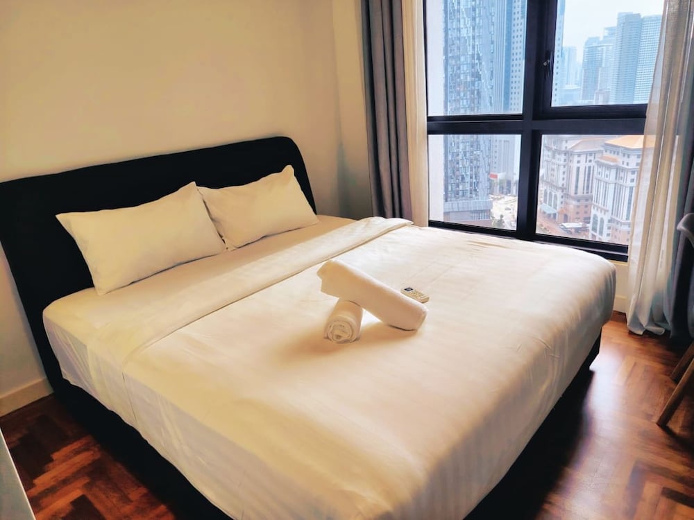KLCC The Mews Luxury suites Malaysia — 4-Star Luxury Hotel in Kuala Lumpur, Malaysia