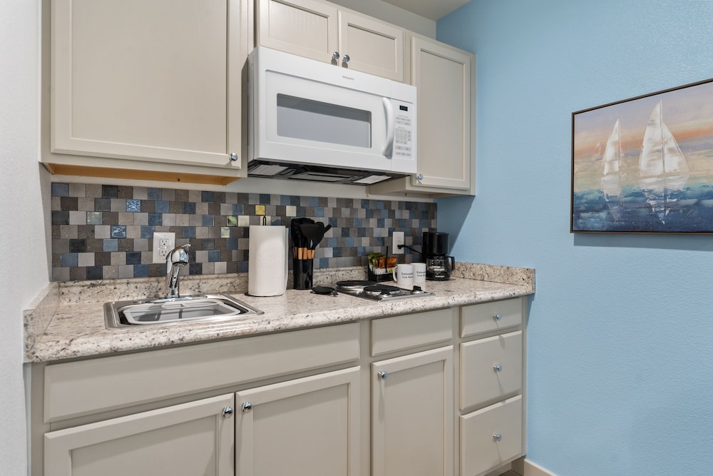 Extended Stay Gun Barrel City - photo 13