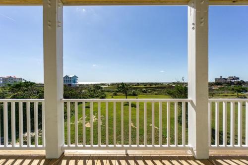 Stairway to Haven by Oak Island Accommodations - photo 2