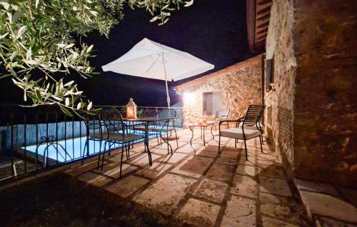 Gorgeous Home In Greppolungo — 4-Star Luxury Hotel in Camaiore, Italy