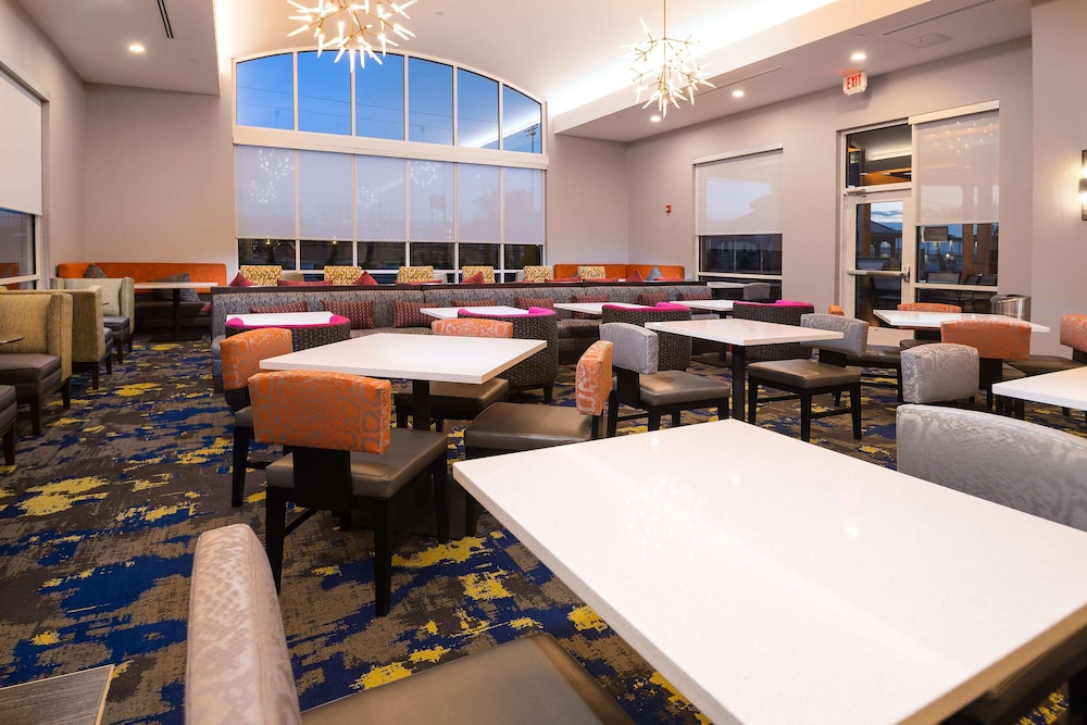Homewood Suites by Hilton Tulsa Catoosa - photo 42