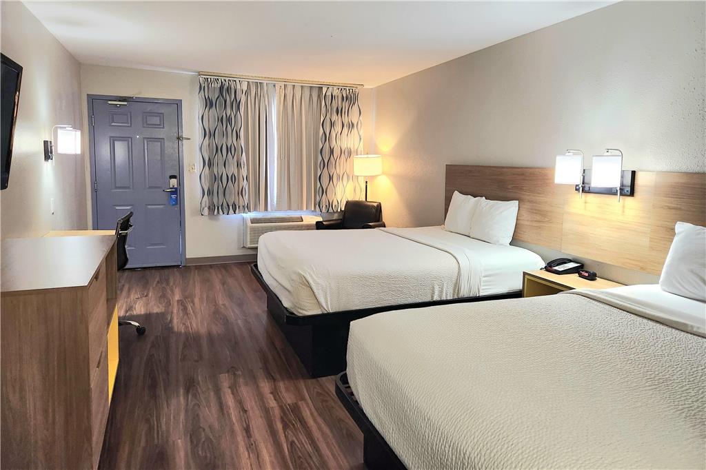 Days Inn by Wyndham Portland Corpus Christi - photo 21