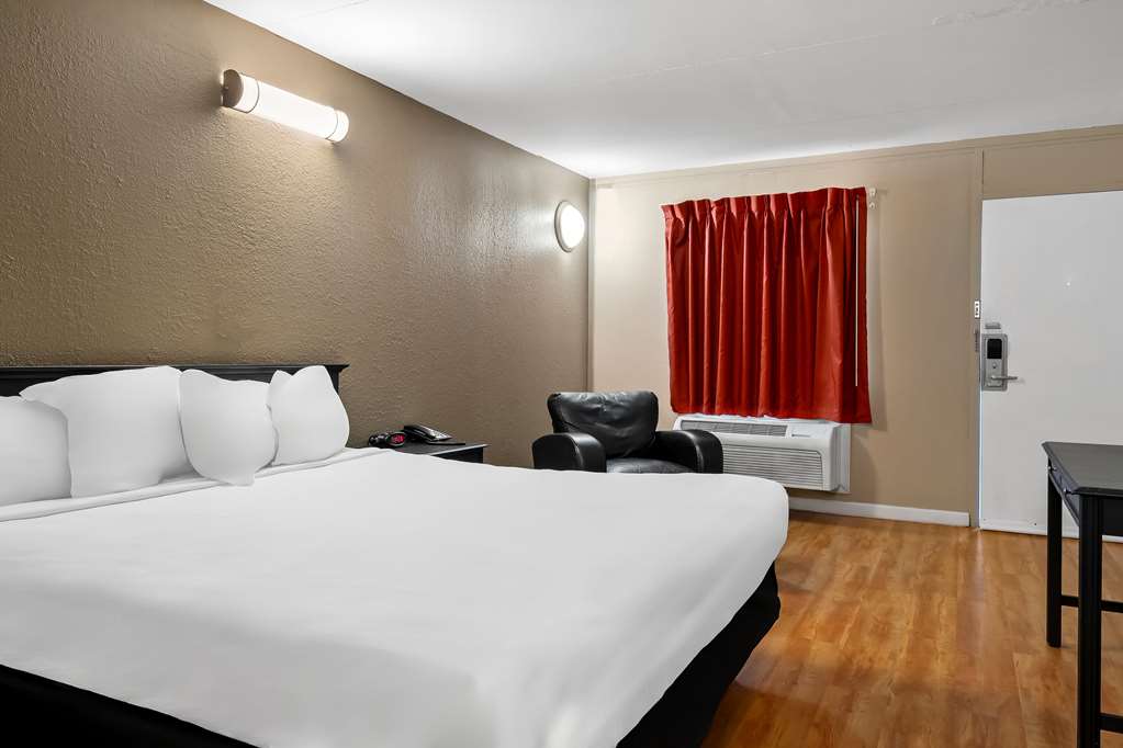 Americas Best Value Inn Danville - photo 13