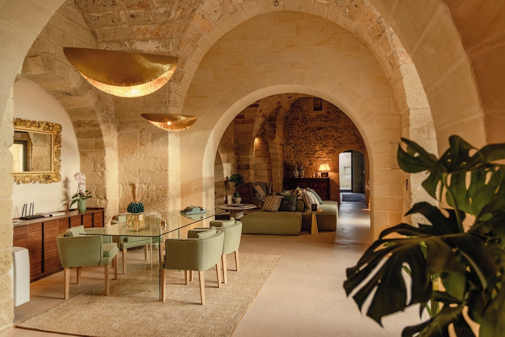 Masseria Eirene - carbon neutral hotel in Lecce