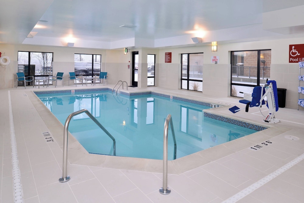 TownePlace Suites Detroit Commerce - photo 18