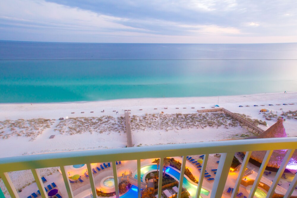 Holiday Inn Resort Pensacola Beach by IHG - photo 8