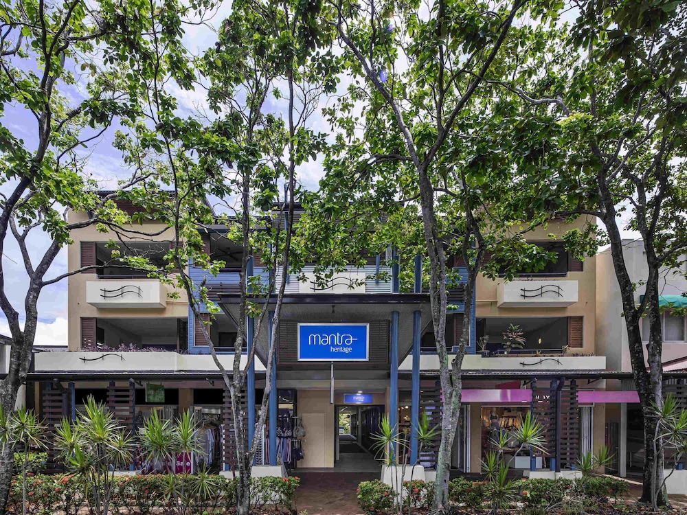Mantra Heritage — 4-Star Luxury Hotel in Port Douglas, Australia
