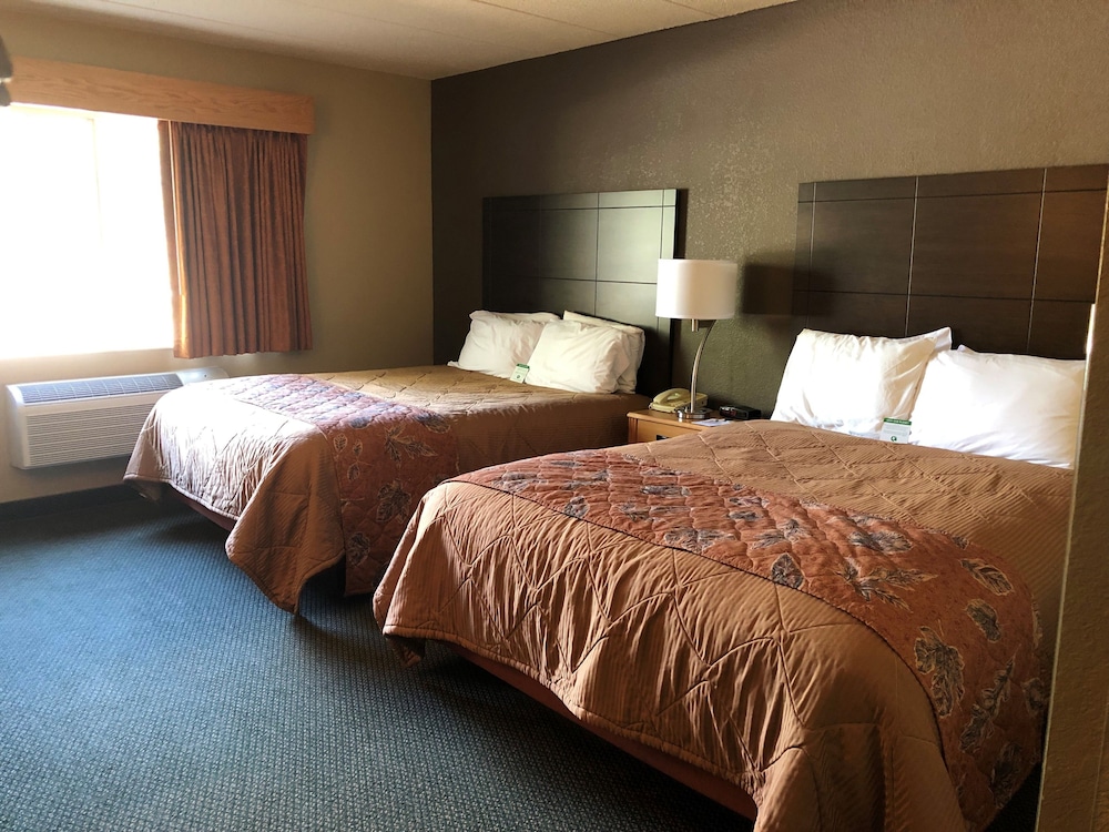 Boarders Inn & Suites by Cobblestone Hotels Fayette - photo 10