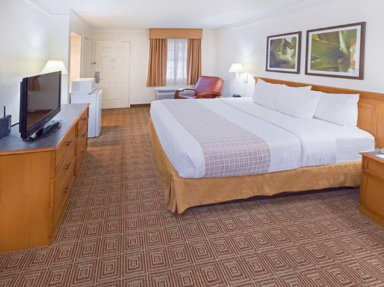 La Quinta Inn Houston Wilcrest - photo 16