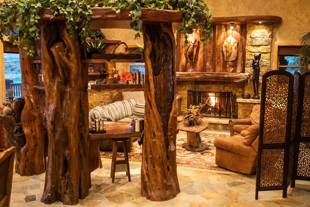 Cougar Ridge Resort LLC - photo 49