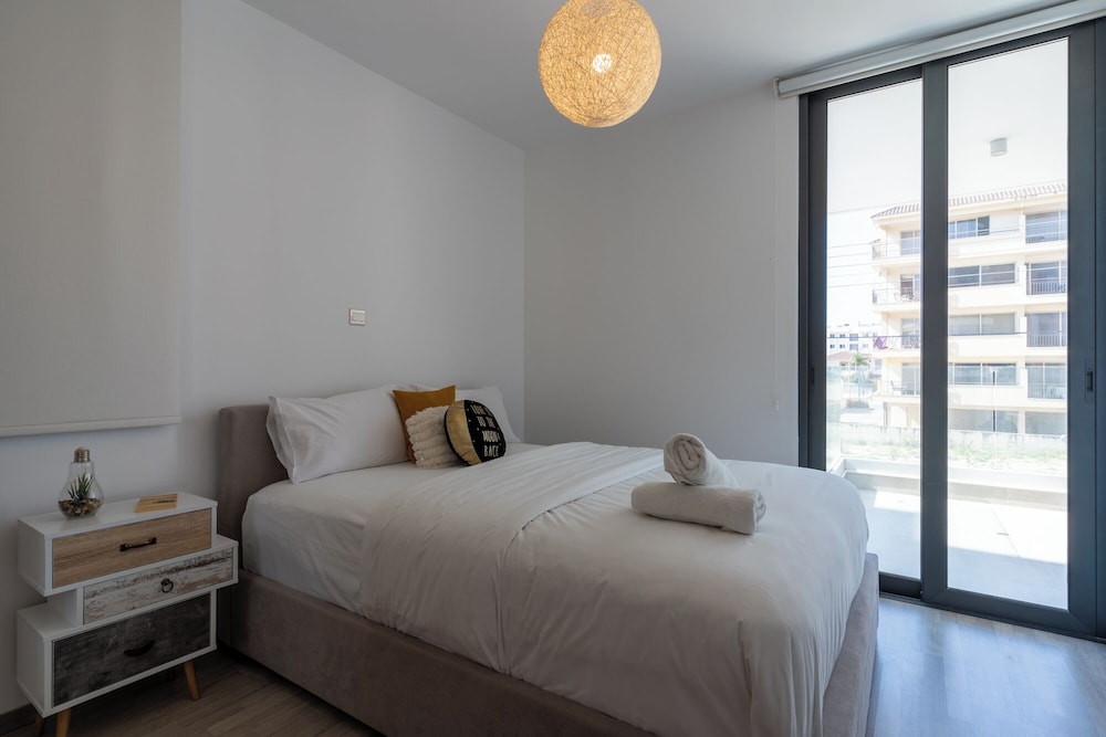 Flair 1 Bedroom Apartment & Balcony in Larnaca