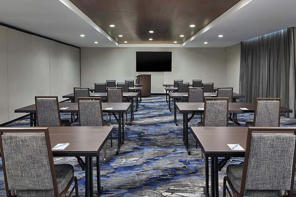 Fairfield by Marriott Inn & Suites Cornelia - photo 33