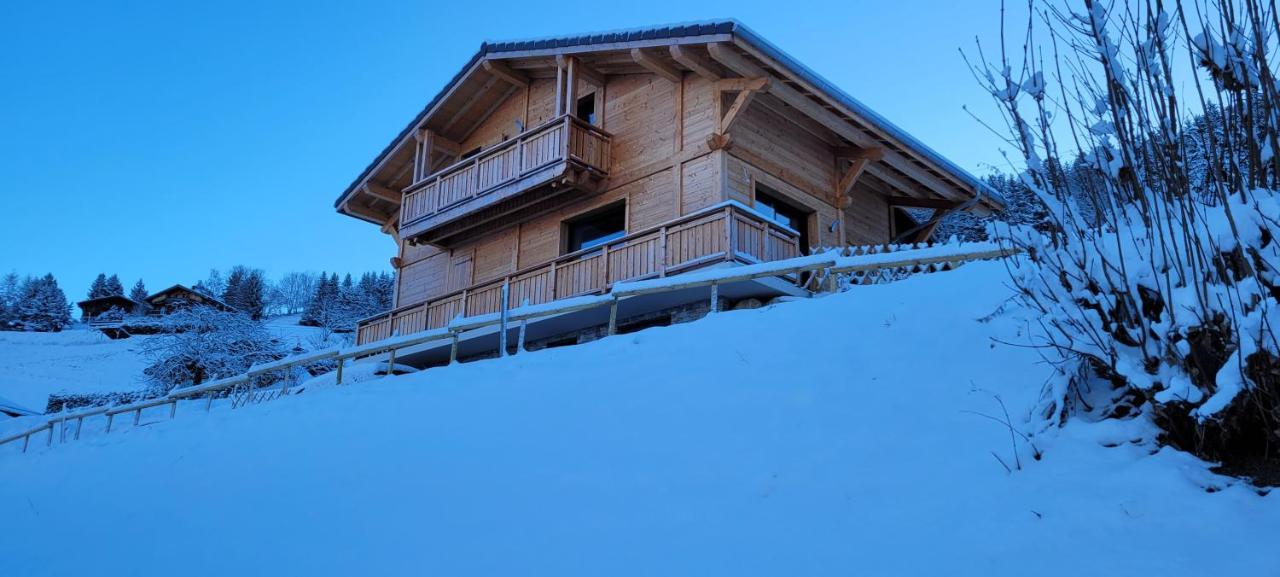 Magnifique Chalet Neuf 8 Pers 800 M Telecabine Princesse Megeve — 4-Star Luxury Hotel in Combloux, France