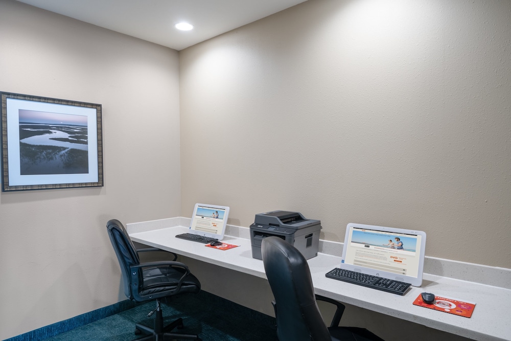 Candlewood Suites Auburn by IHG - photo 21