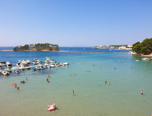 Banjol Arba — 4-Star Luxury Hotel in Banjol, Croatia