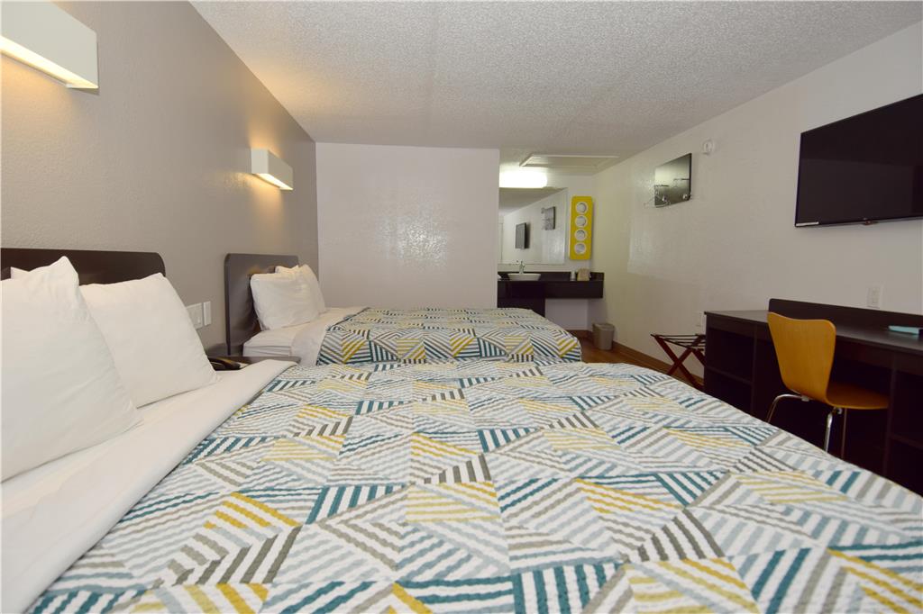 Motel 6 Hamburg NY - photo 17