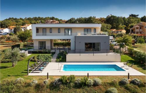 Villa Maya Mugeba — 4-Star Luxury Hotel in Porec, Croatia
