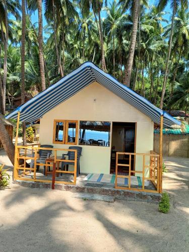 Cola Beach Sunset Bay — Mormugao — photo 2