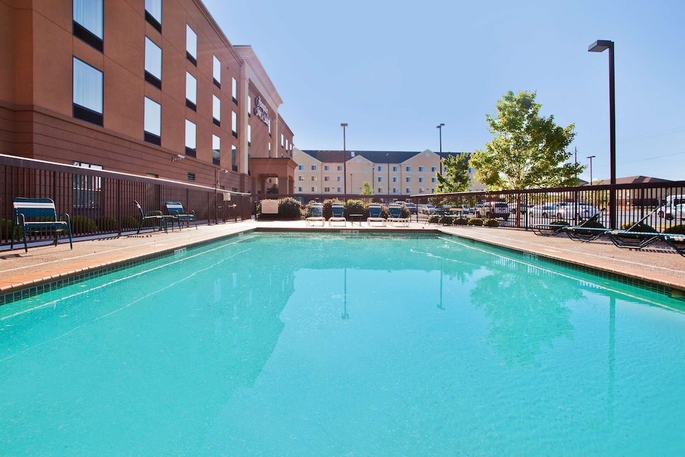 Hampton Inn & Suites Oxford Anniston - photo 58
