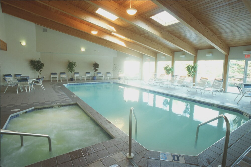 AppleCreek Resort Hotel & Suites - photo 22