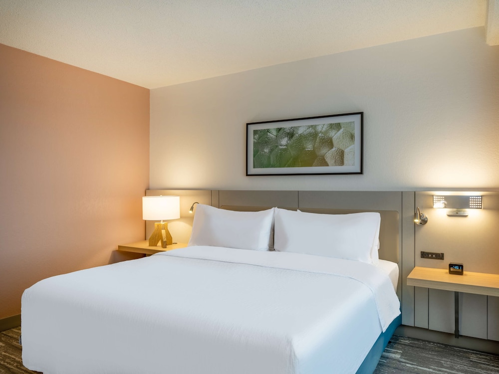 Hilton Garden Inn Toledo Downtown OH - photo 9
