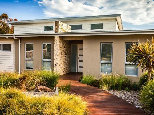 The Shack - carbon neutral hotel in Cowes