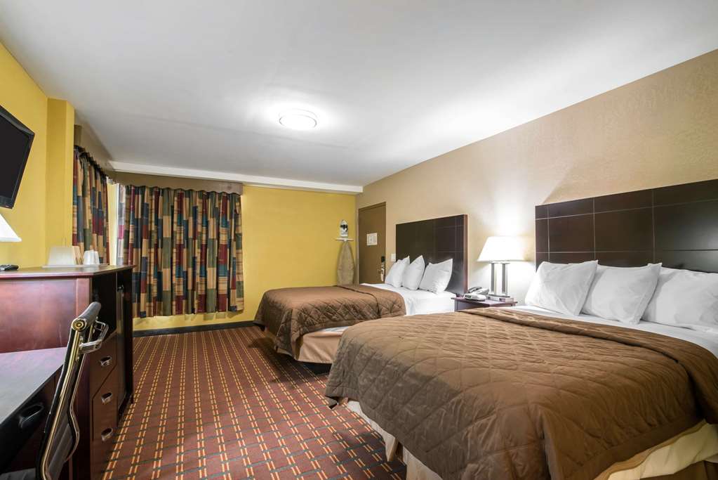 Rodeway Inn Towanda - photo 9