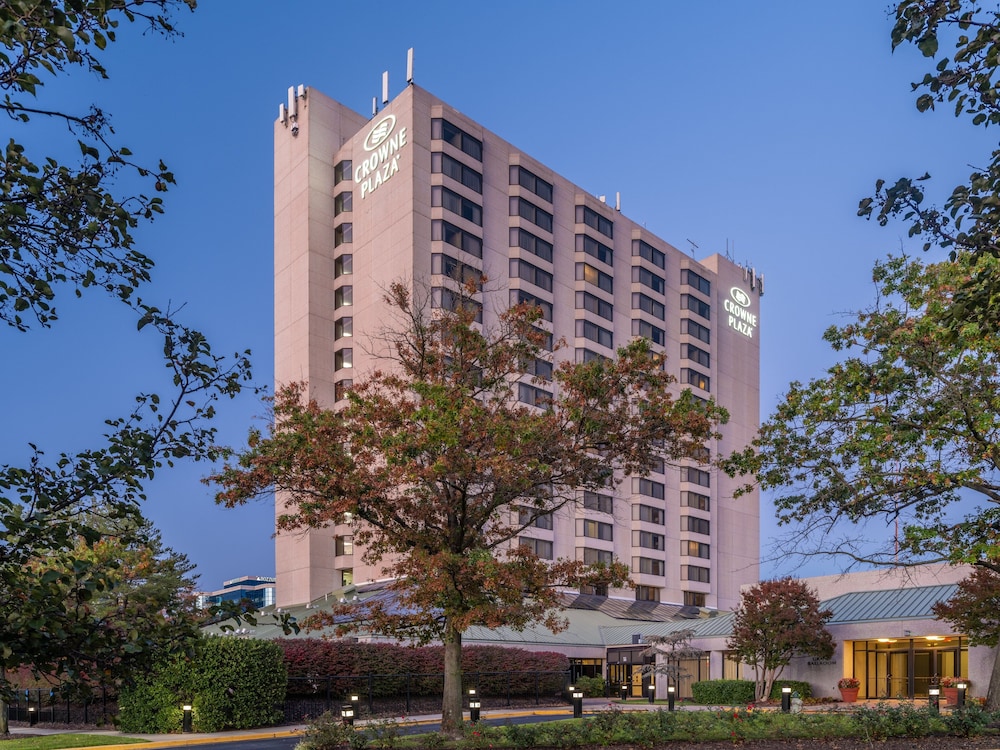 Crowne Plaza Greenbelt Washington DC — hotel in Greenbelt