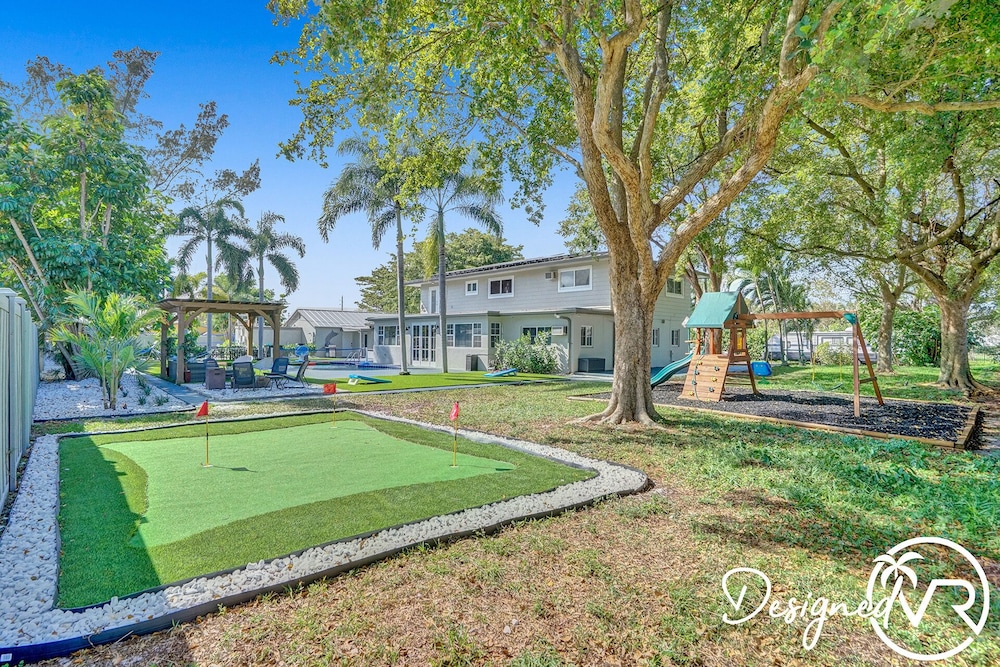 8BR Resort with Pool & Tons of Games 22 Guests - photo 51