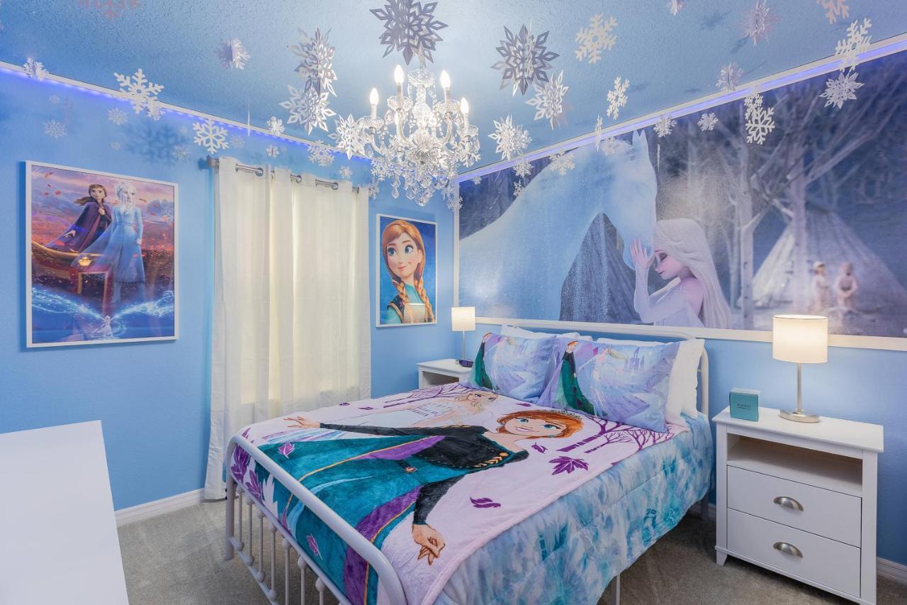 Thematic Home Wpoolgame Room in a Resort — hotel in Loughman