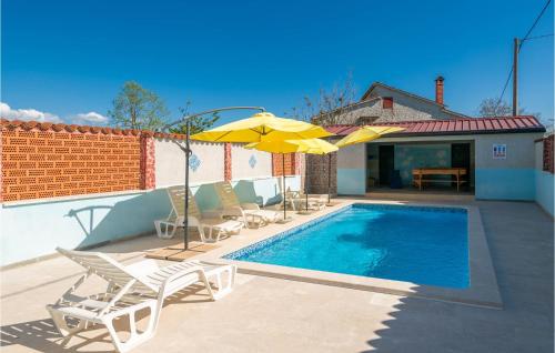 Three Bedroom Holiday Home 0 In Zminj — 4-Star Luxury Hotel in Zminj, Croatia
