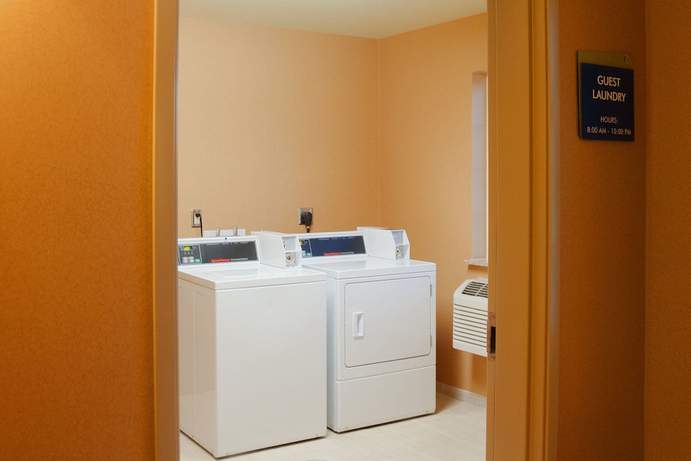 Cobblestone Inn & Suites Winterset IA - photo 49