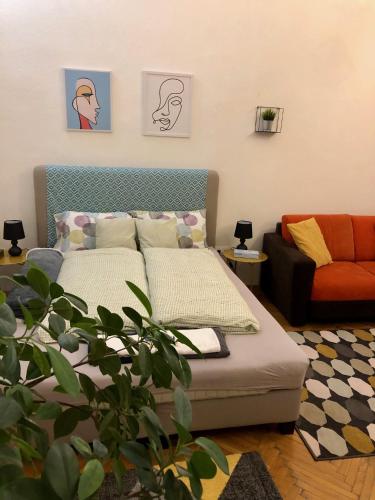 The Poet's apartment — 4-Star Luxury Hotel in Budapest, Hungary