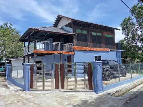 Teratak Taha in Kepala Batas, Malaysia