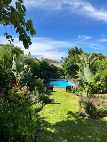 Sunset Beach Living Guesthouse