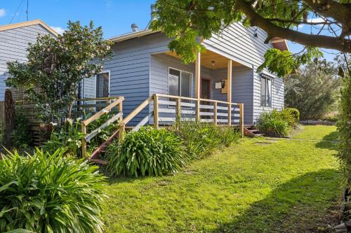 Abbott Abode - carbon neutral hotel in Inverloch