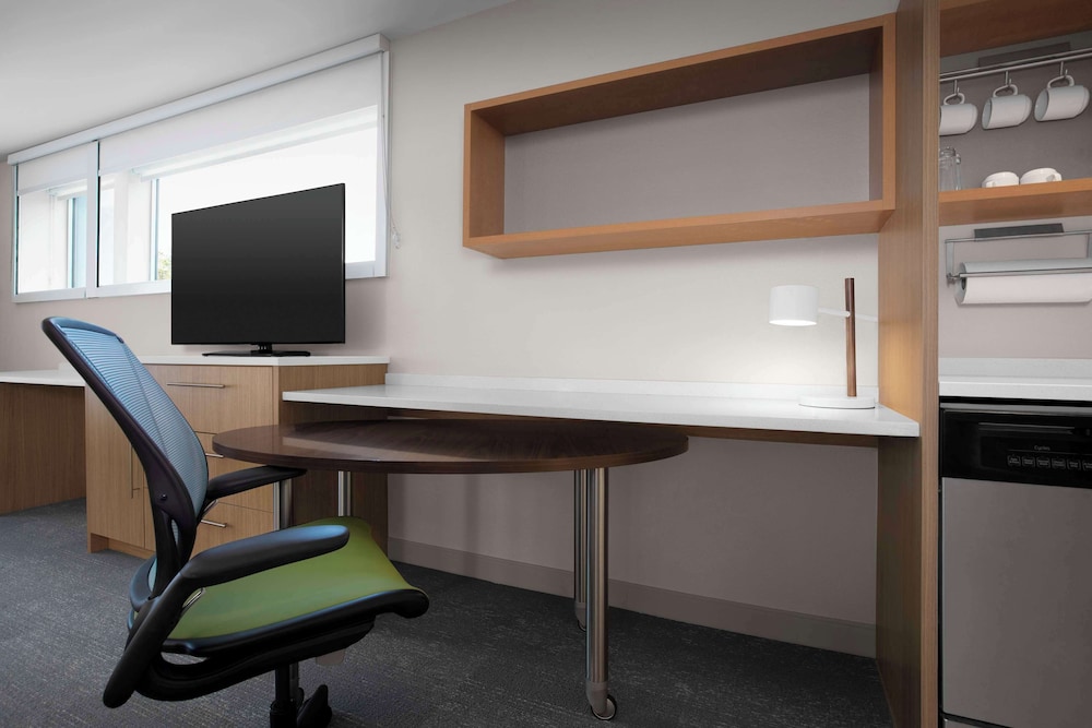 Home2 Suites by Hilton Eugene Downtown University Area - photo 11