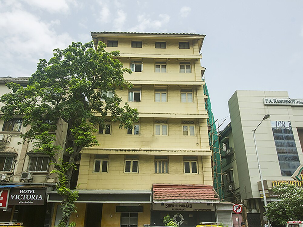 OYO 8860 Hotel Welcome