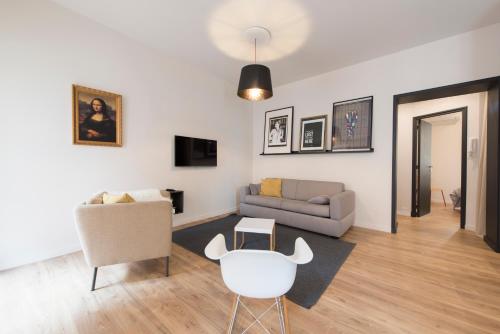 F2 Tres Cosy Coeur de Ville 1min de la Plage in Saint-Raphael, France