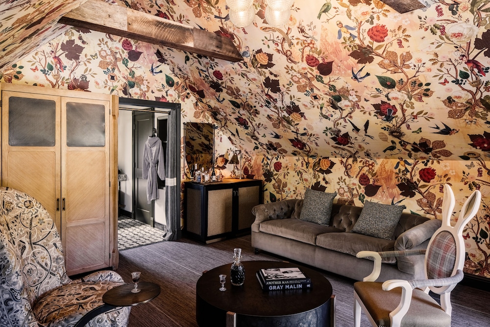 The Madrona - photo 14