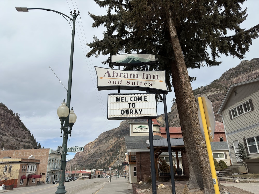 Abram Inn & Suites - photo 35