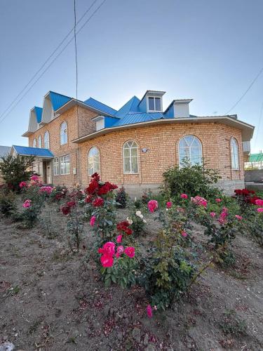 Guesthouse Erkin — 5-Star Luxury Hotel in Karakol, Kyrgyzstan